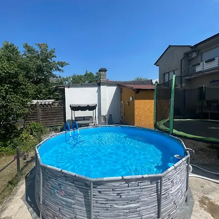 דירות Dvůr Králové nad Labem Nova Tyrsova מראה חיצוני תמונה