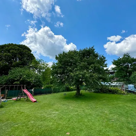 דירות Dvůr Králové nad Labem Nova Tyrsova מראה חיצוני תמונה