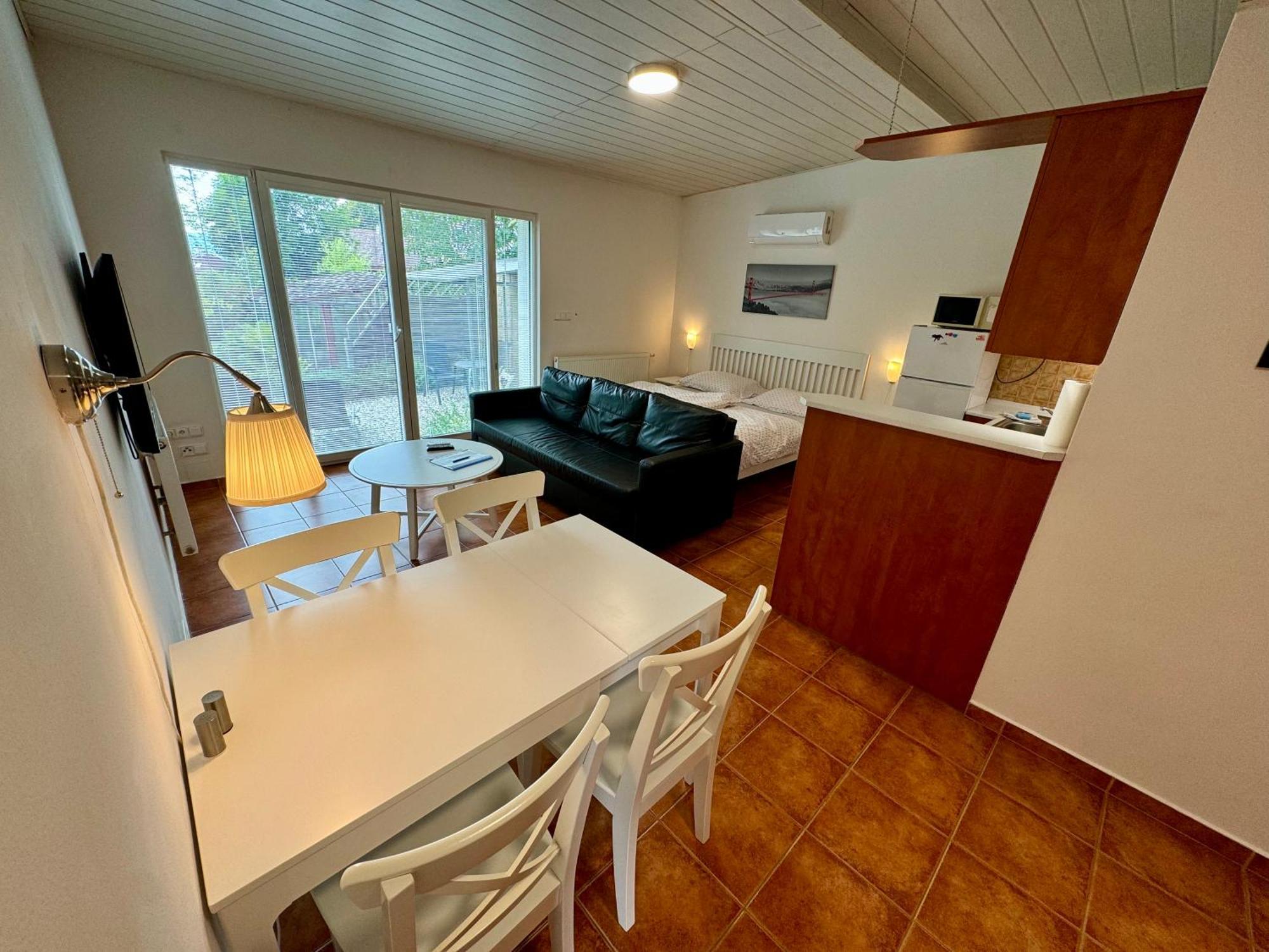 Nova Tyrsova Apartment Dvur Kralove nad Labem